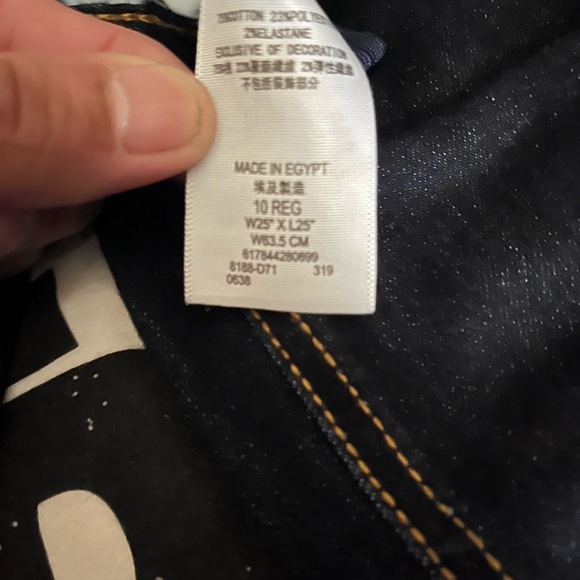 Fit of the day jeans t shirt pull over sweater Air Force ones - Picture 7 of 14